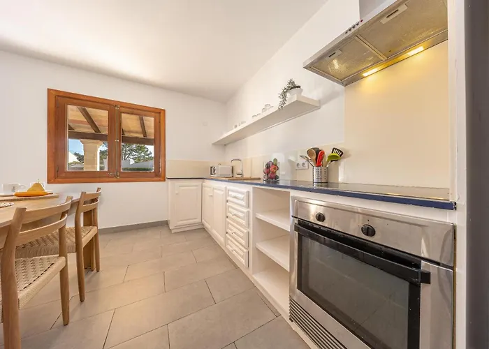 Joanaina By Vintage Travel Port de Pollenca